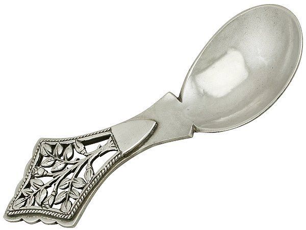 what-is-a-caddy-spoon