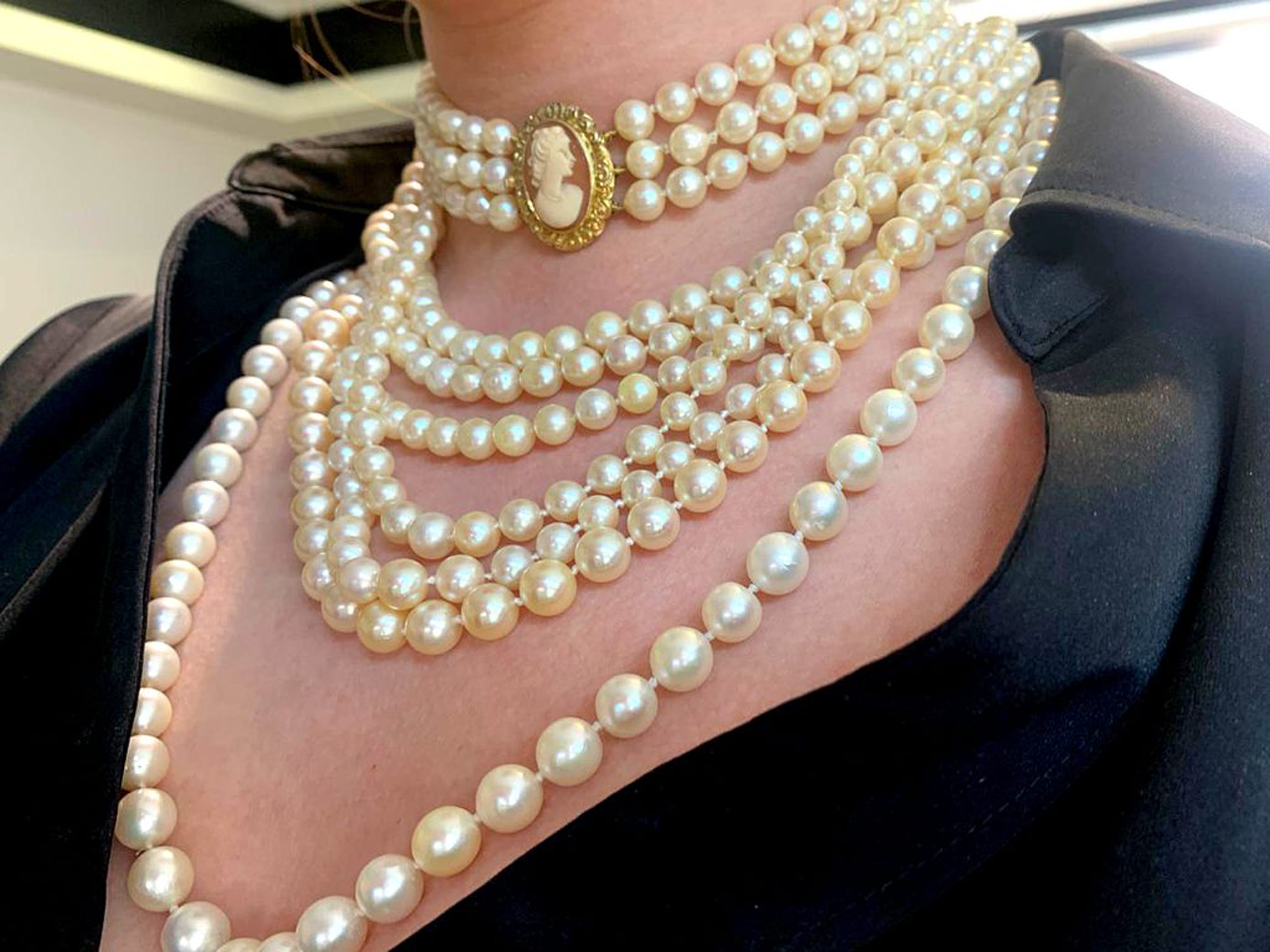 antique pearl necklaces