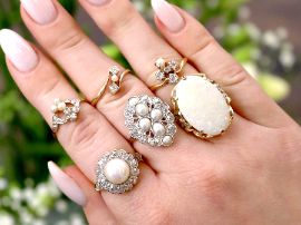 rings on hand