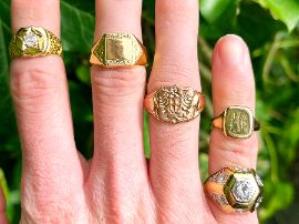 signet rings