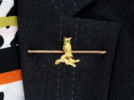 owl brooch wearing