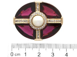 garnet brooch size