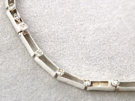 Antique Floral Diamond Necklace in White Gold