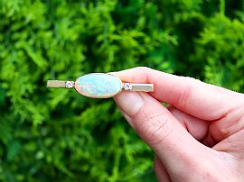 opal brooch outside 