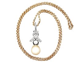 South Sea Pearl Pendant in Gold