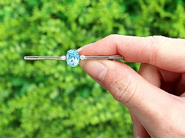 1920s Aquamarine Bar Brooch outside 