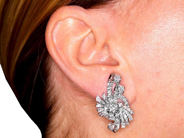 wearings platinum earrings for bridesmaids 