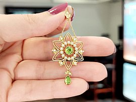 Pearl Peridot Pendant in Yellow Gold for Sale