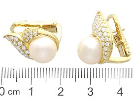 Pearl Cluster Earrings in Gold size