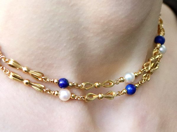 close up lapis lazuli chain necklace 