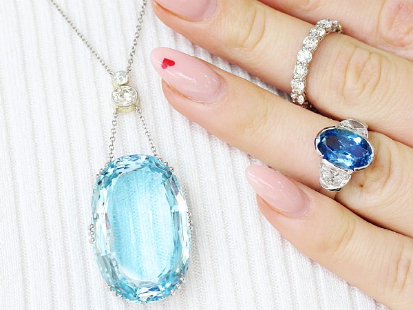 wearing aquamarine rings with jewellery