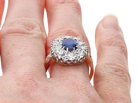 1920s Sapphire Cluster Ring in Gold for Sale