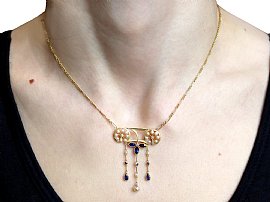 Art Nouveau Necklace in Gold with Sapphires and Pearls wearing