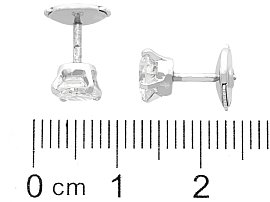 1.51 carat Diamond Stud Earrings size