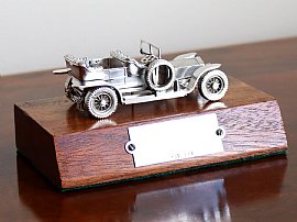 silver car ornament 