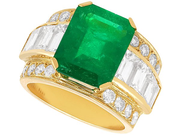 Emerald Cut Emerald Ring with Baguettes in Gold