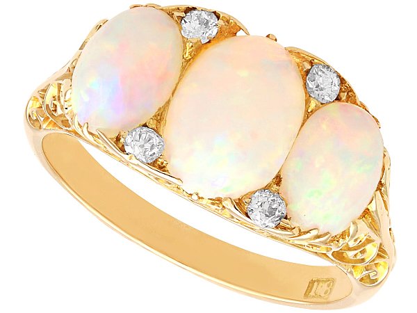 Opal Trilogy Ring in Yellow Gold