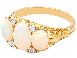 Opal Trilogy Ring in Yellow Gold