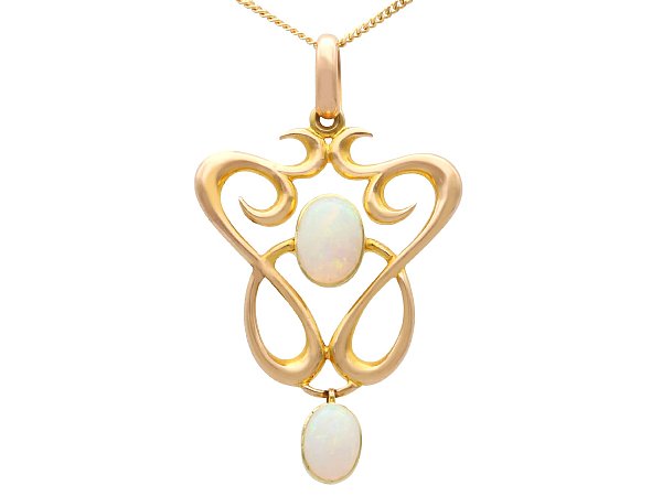 Art Nouveau Opal Pendant in Gold