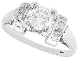 Antique 0.95ct Diamond and 18ct White Gold Solitaire Style Ring