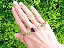 Peridot and Garnet Bracelet in Gold