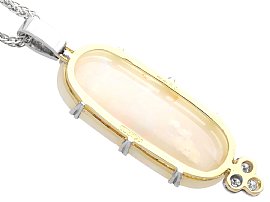 Edwardian Opal Pendant in Yellow Gold reverse 