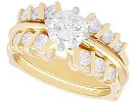 1.26ct Diamond Wedding and Engagement Ring Set in Yellow Gold