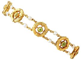 Antique 1.35ct Peridot, Pearl and 15ct Yellow Gold Bracelet