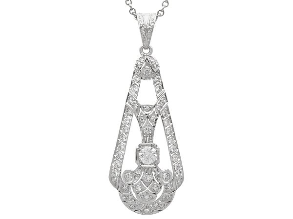 Diamond Pendant Necklace in White Gold