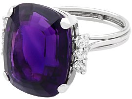 White gold Cushion Cut Amethyst Engagement Ring